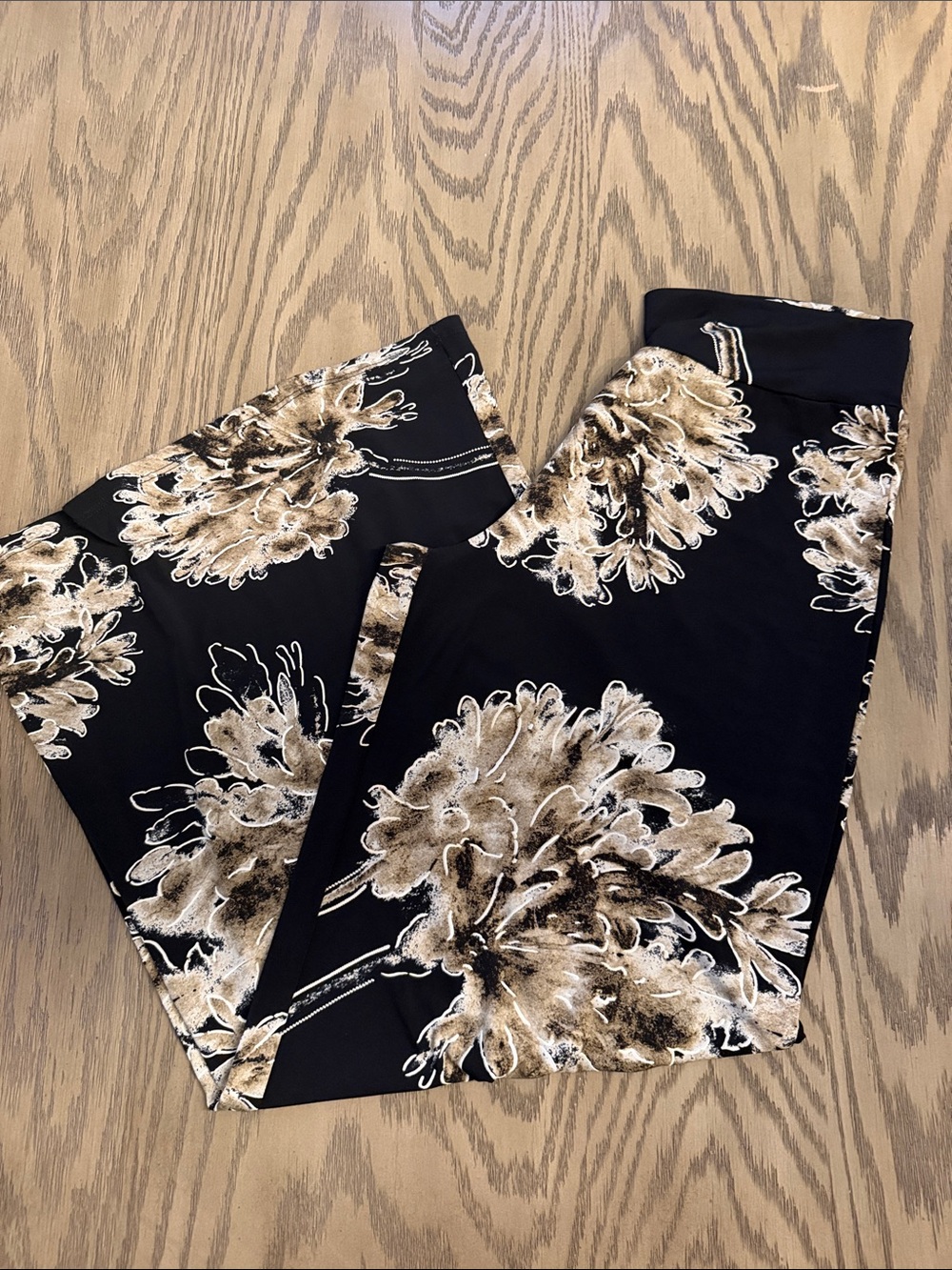 Clara Sun Woo Black pants  with Beige Floral Accents